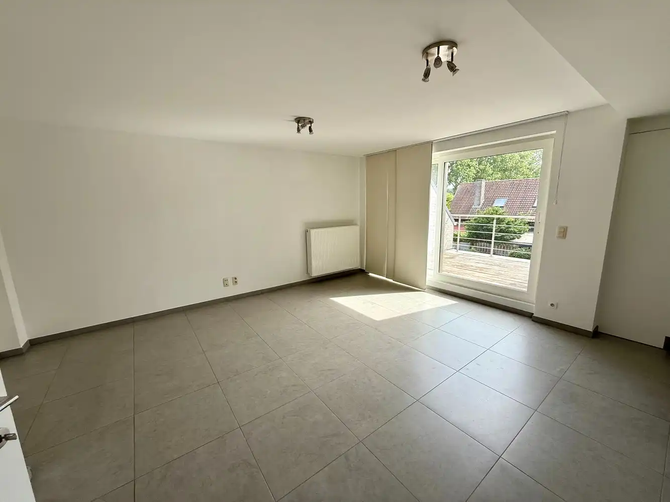 Appartement met 2 slaapkamers, terras én garagebox! foto 2
