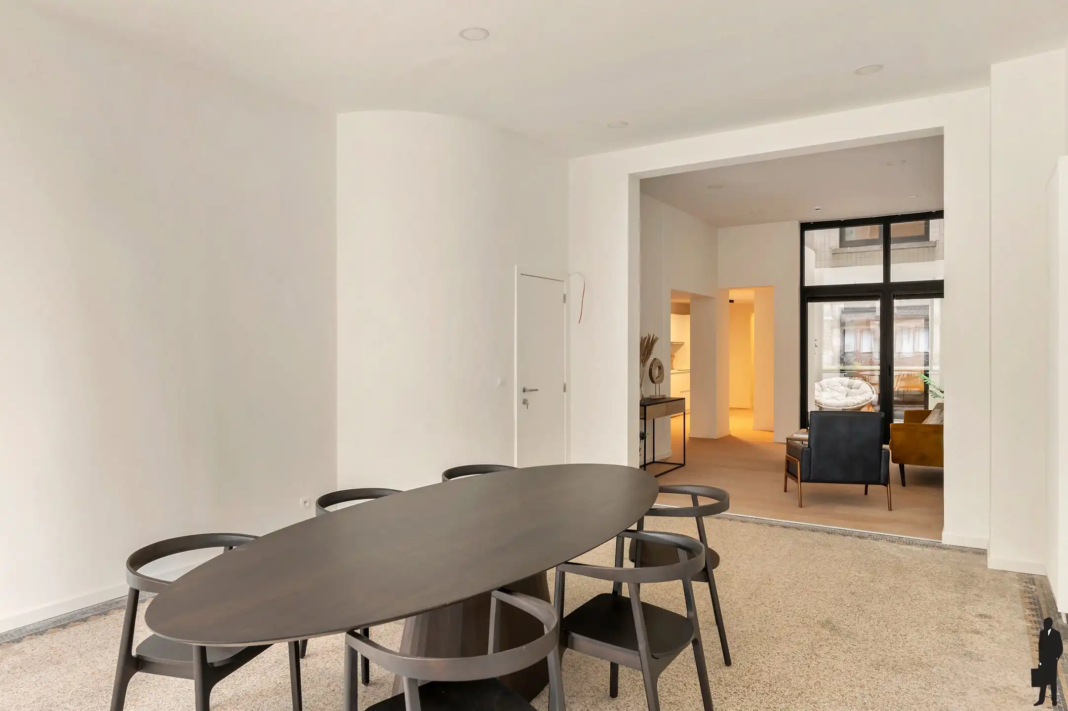 Gerenoveerde duplex met terras foto 4