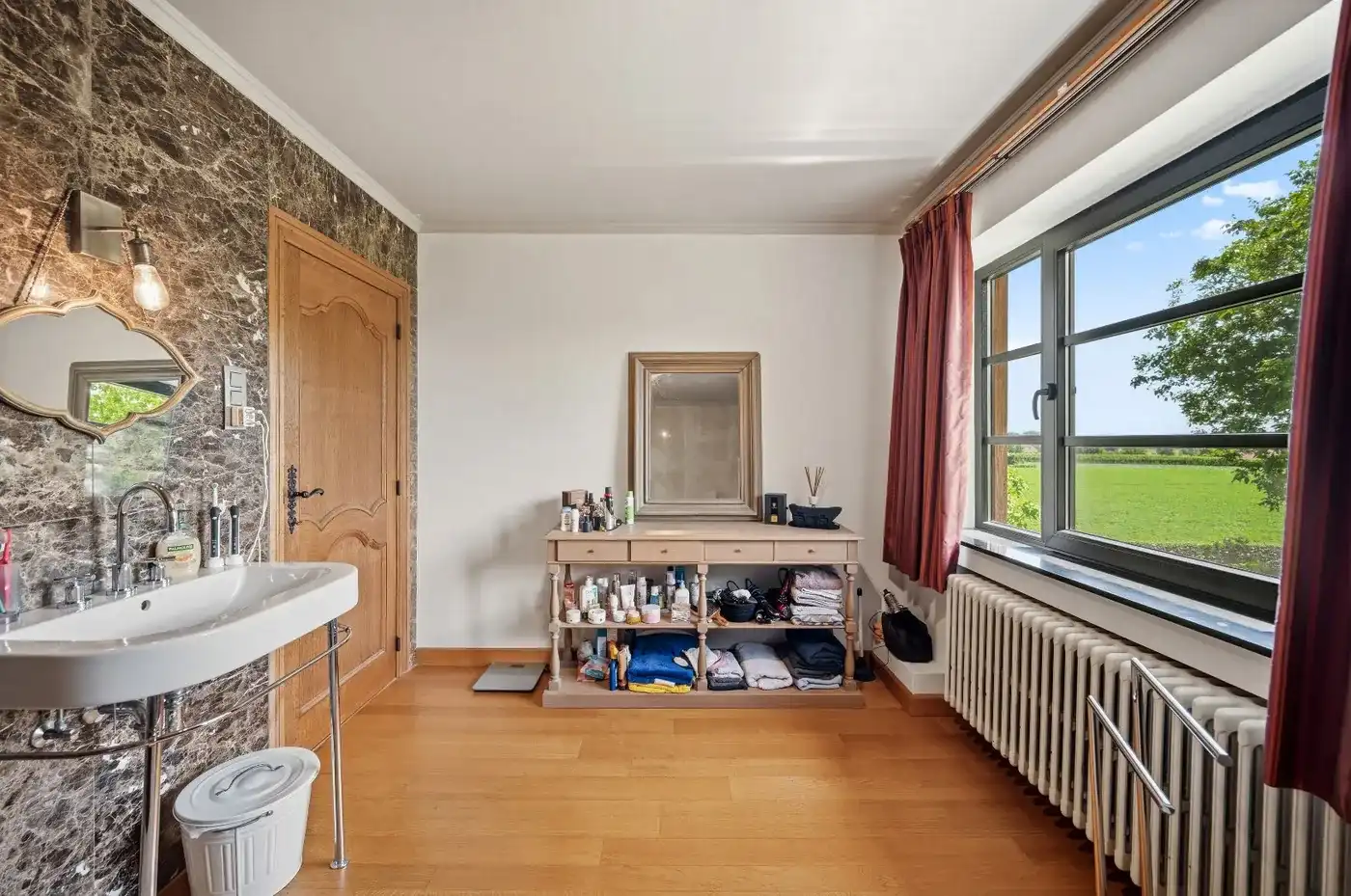 Uitzonderlijke klassevolle villa met 4 slpks en prachtige tuin foto 18