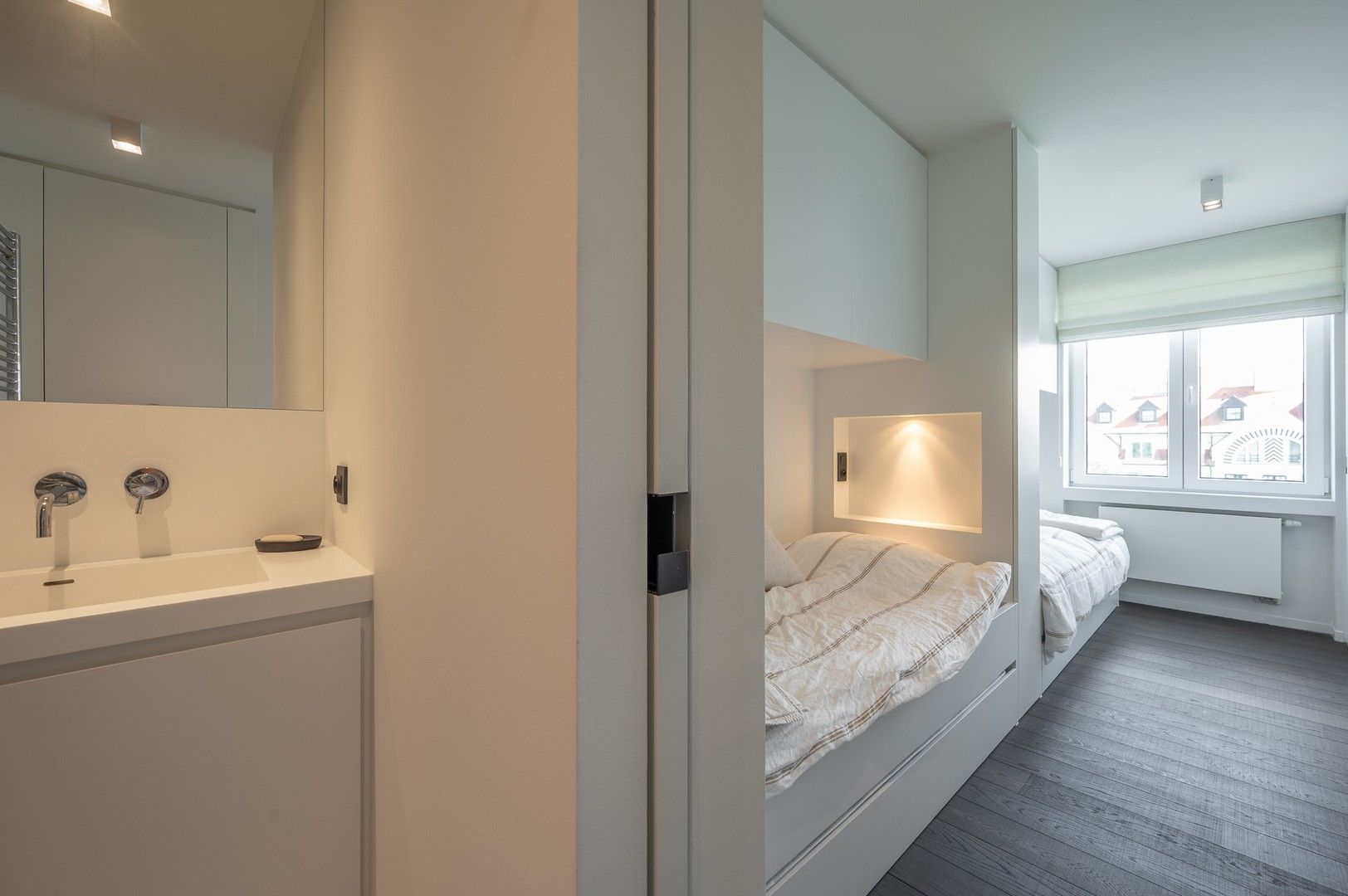 Hedendaags, instapklaar zuidgericht appartement, rustig gelegen in het Zoute. foto 19