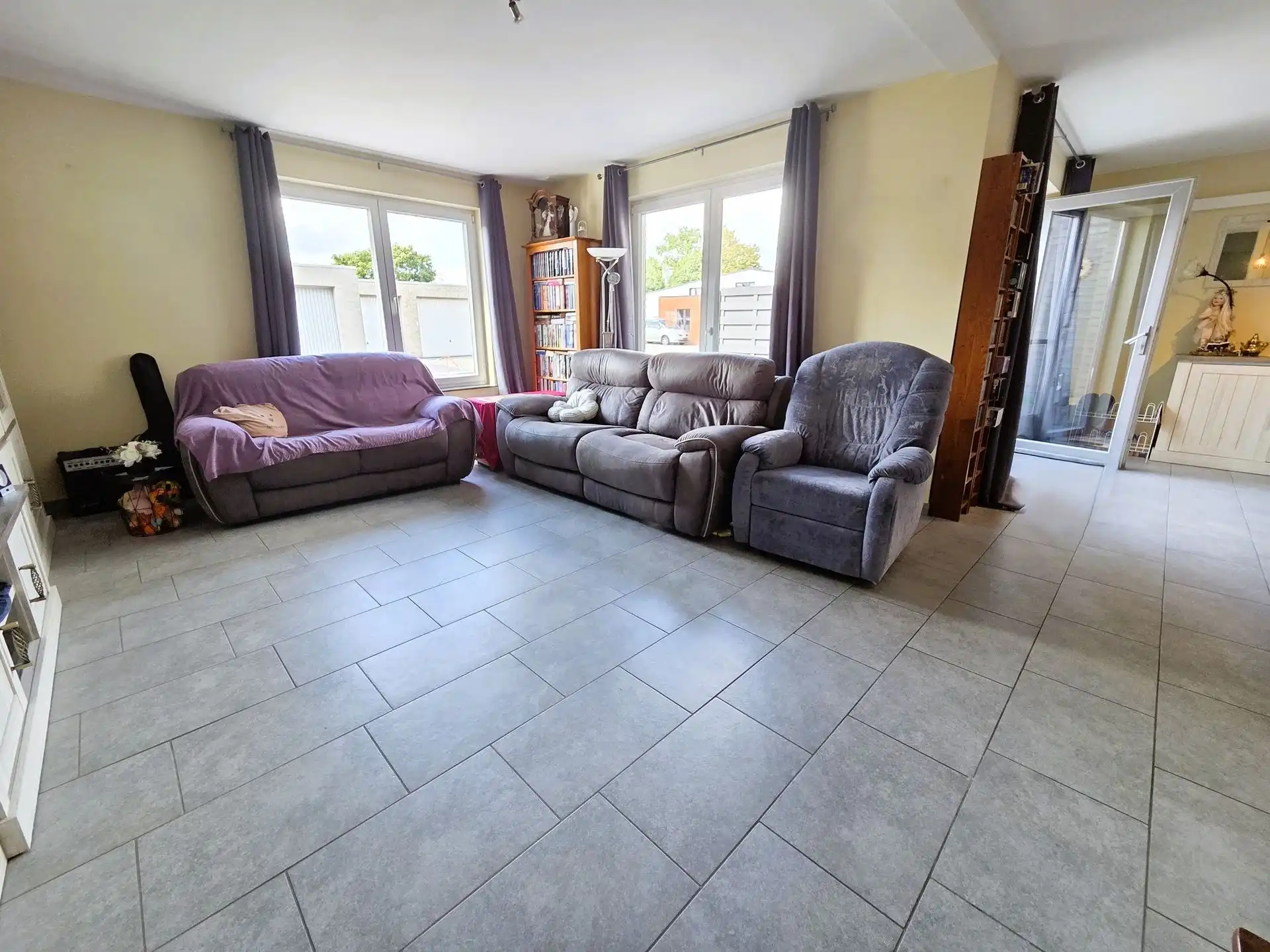 Instapklaar 2 slpk appartement met staanplaats foto 3