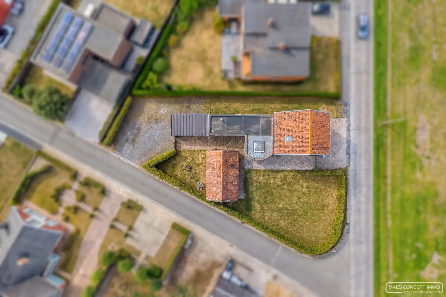 Karaktervol herenhuis te koop in Waregem met bijgebouw op 750 m² foto 45