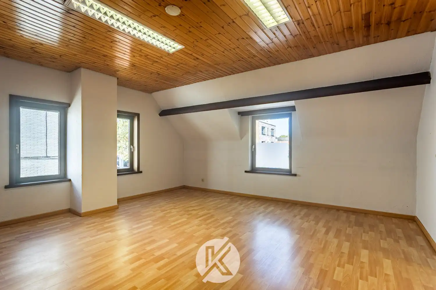 Handelsruimte van 163m² met potentieel foto 12