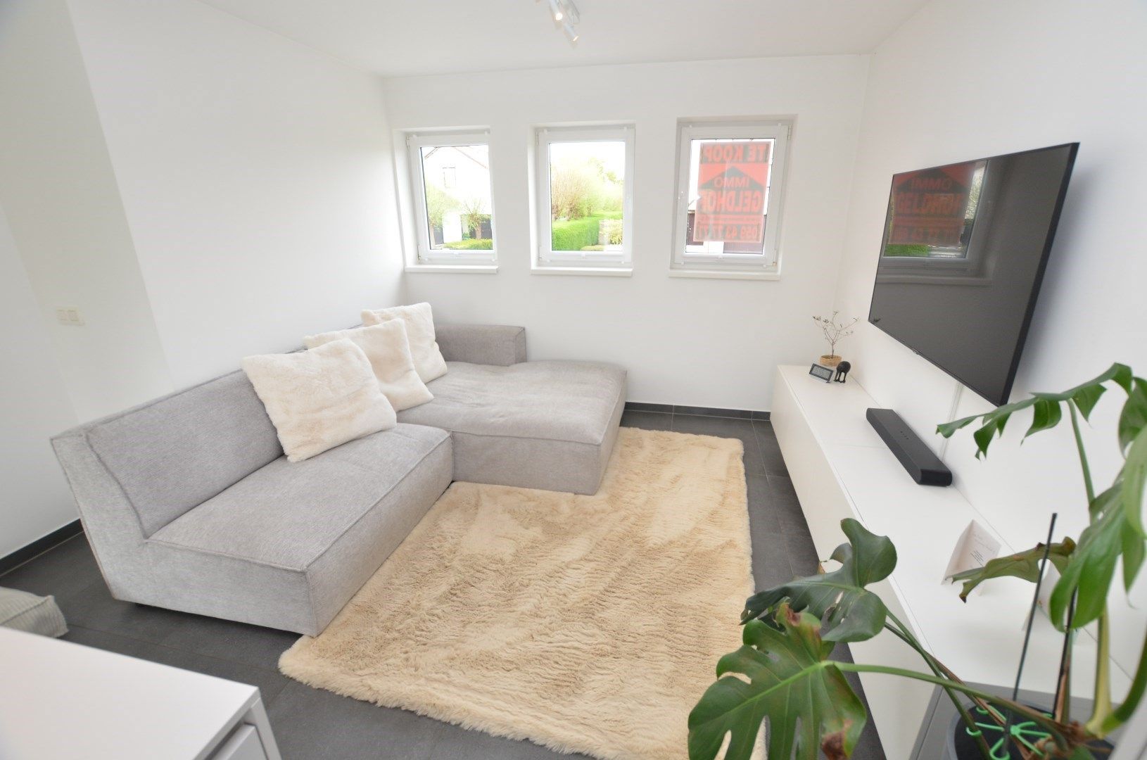 Mooi gerenoveerd woonhuis foto 4
