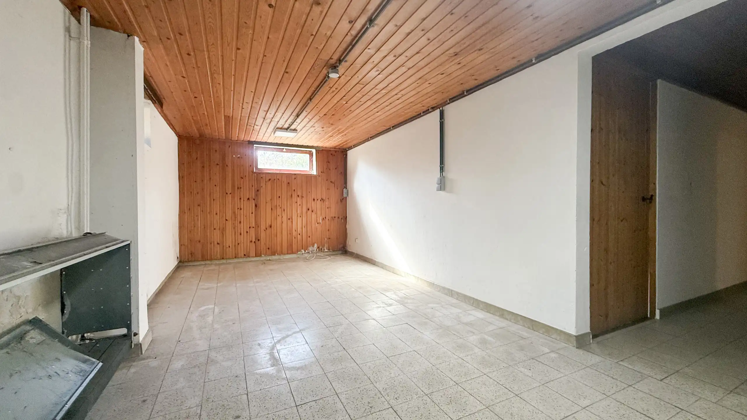 Ruime vrijstaande woning op 709 m² met veel potentieel! foto 31