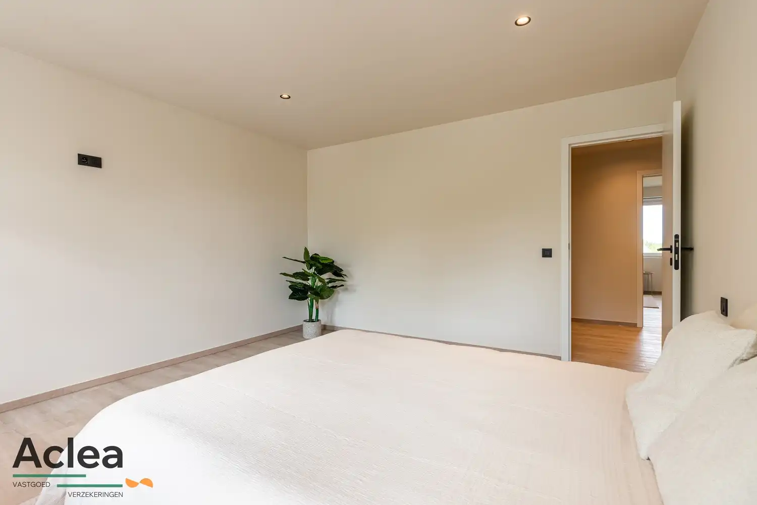 Ruime woning in het centrum van Kaprijke foto 27