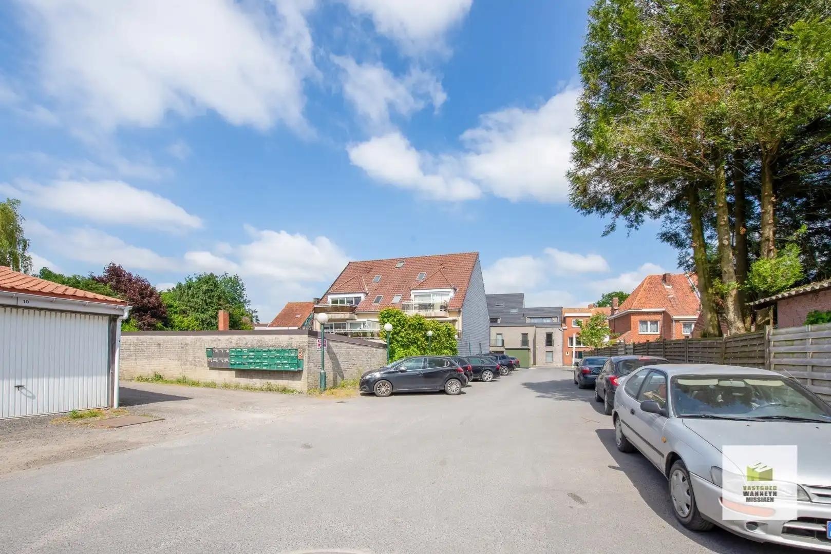 Opbrengsteigendom te koop te Torhout: netto rendement 4,9%! foto 15