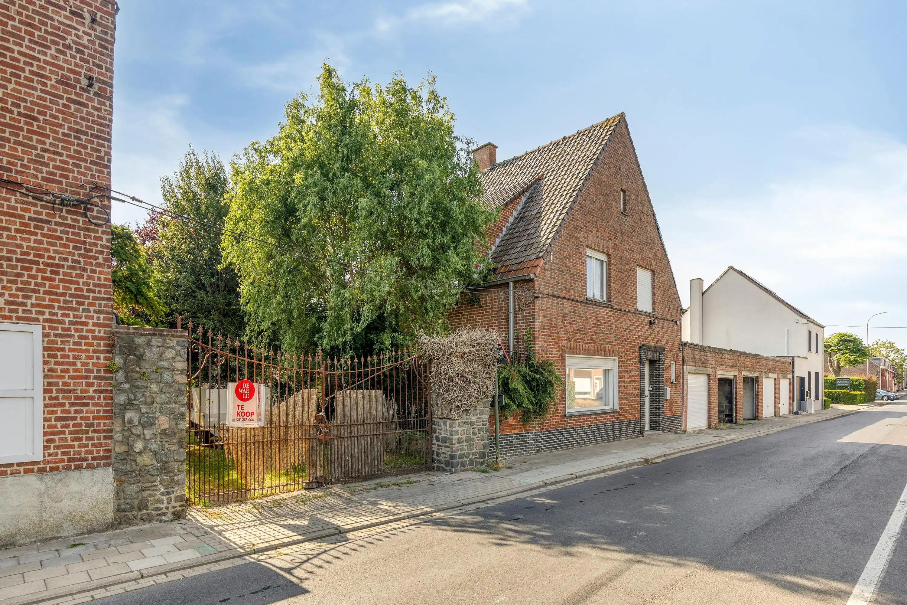 Unieke bouwgrond van 422,78 m² te koop in Izegem. foto 3