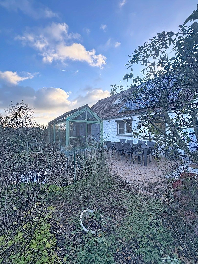 Ruime woning met tuin, terras en garage te Korbeek-Lo! foto 15