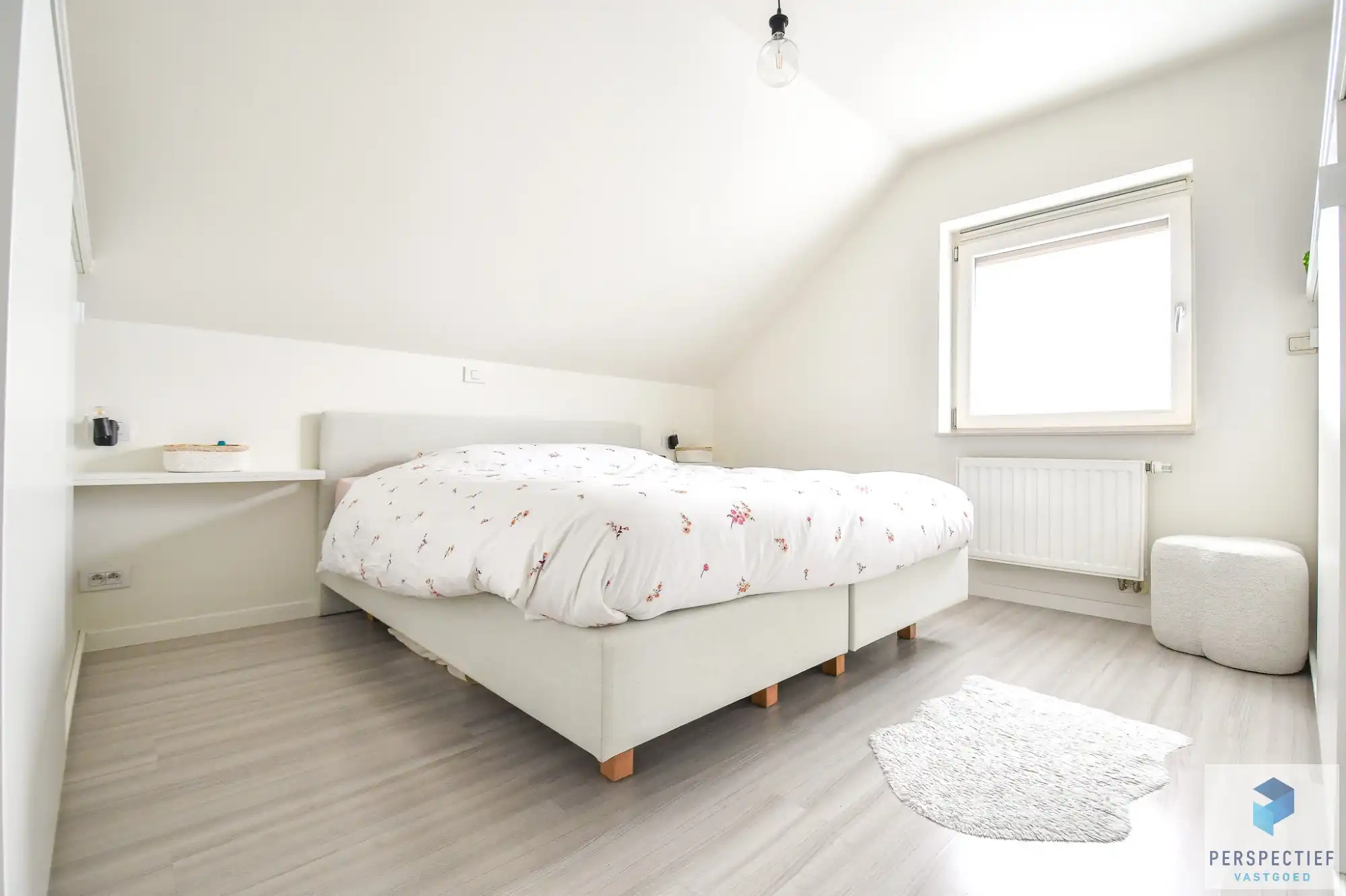 Moderne, veelzijdige gezinswoning met kantoorruimte en gezellige tuin foto 16