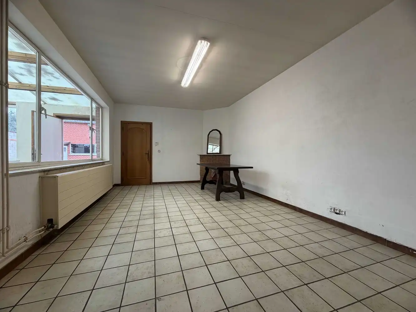 Landelijk gelegen, verrassend ruime woning foto 8