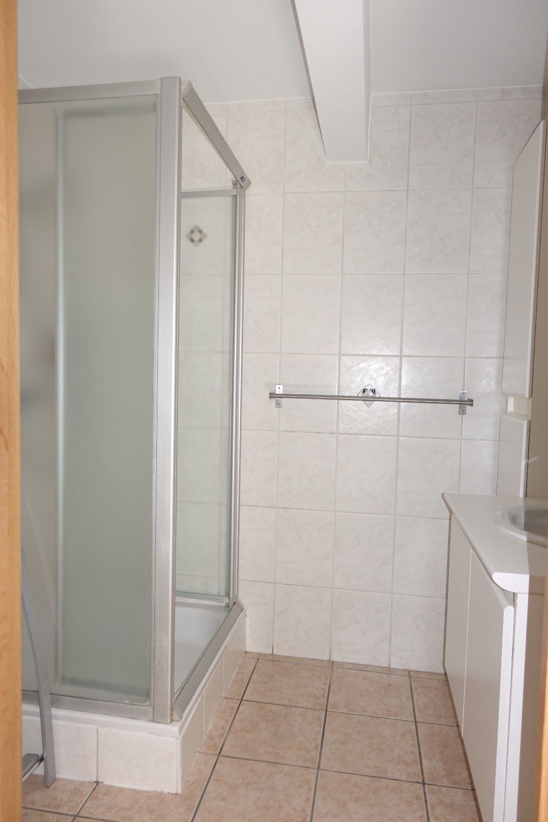 Te huur: appartement met 2 slaapkamers aan de Elisabethlaan in Oostende foto 7