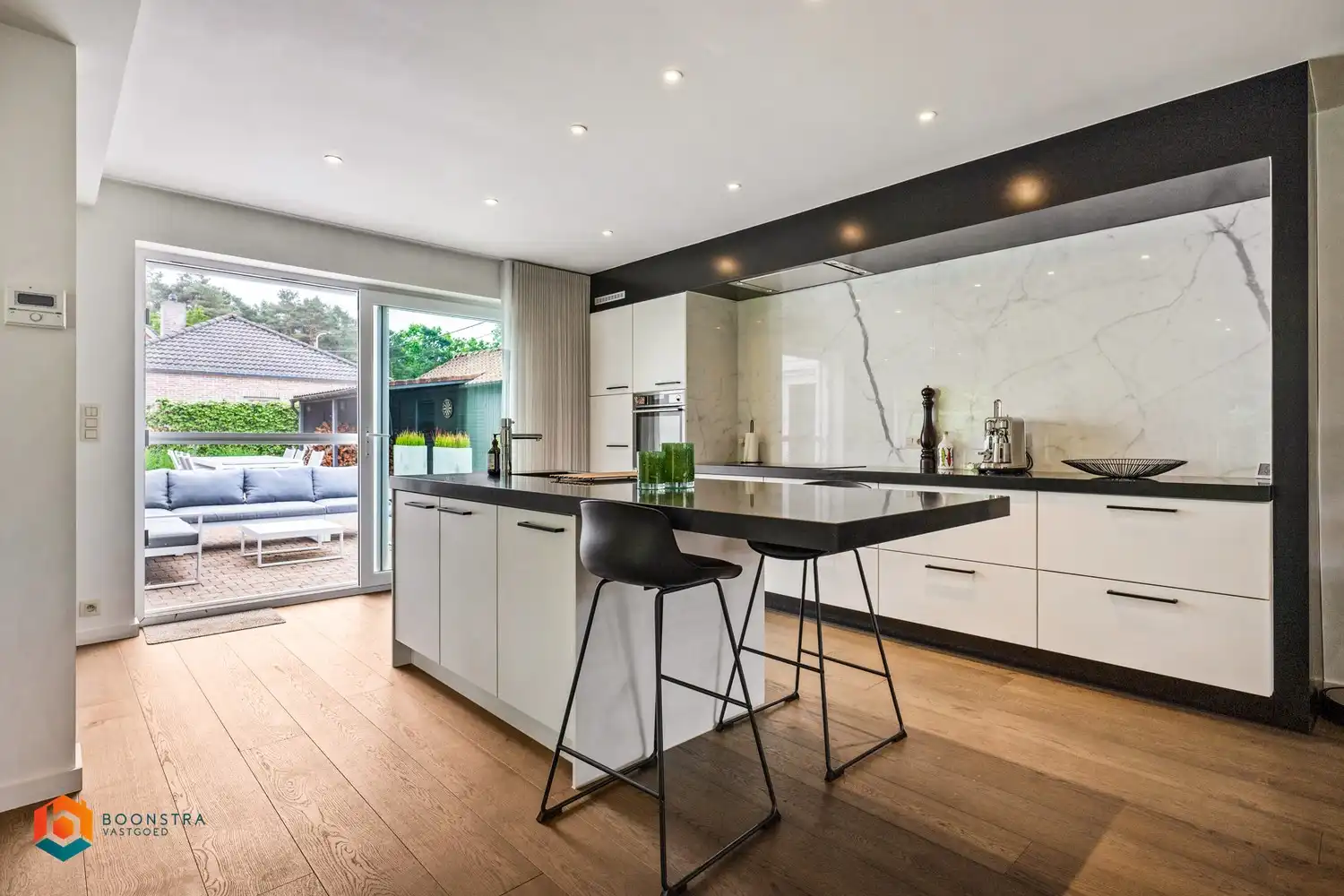 Instapklare woning met 3 slpkrs, garage en tuin te Keerbergen foto 7