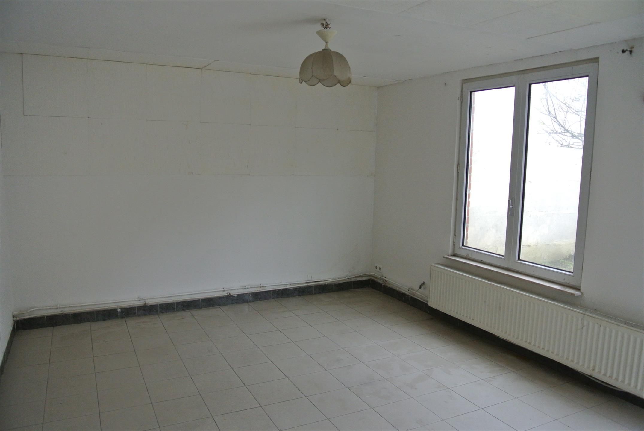  Opslagplaats te huur van 50 m²  foto 3