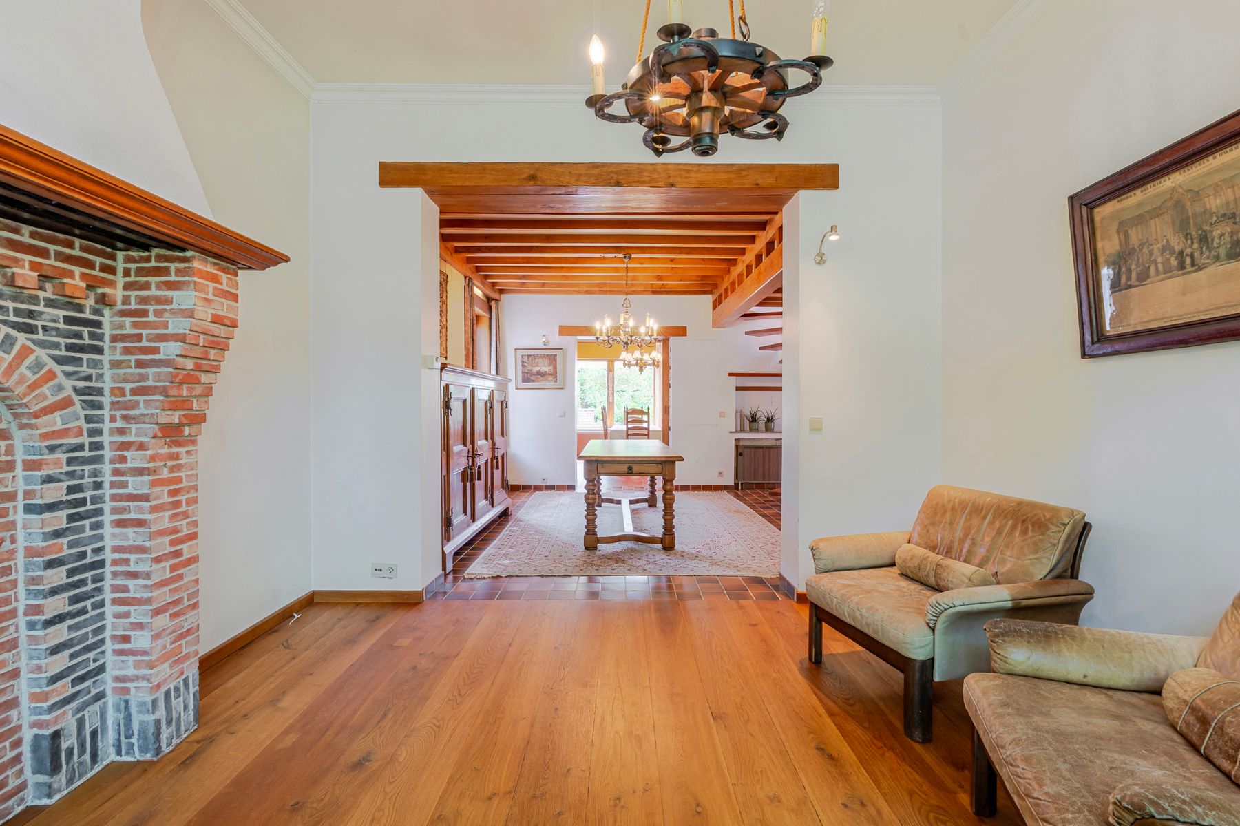 Burgerwoning met 4 slaapkamers en ruime tuin in Beigem foto 8