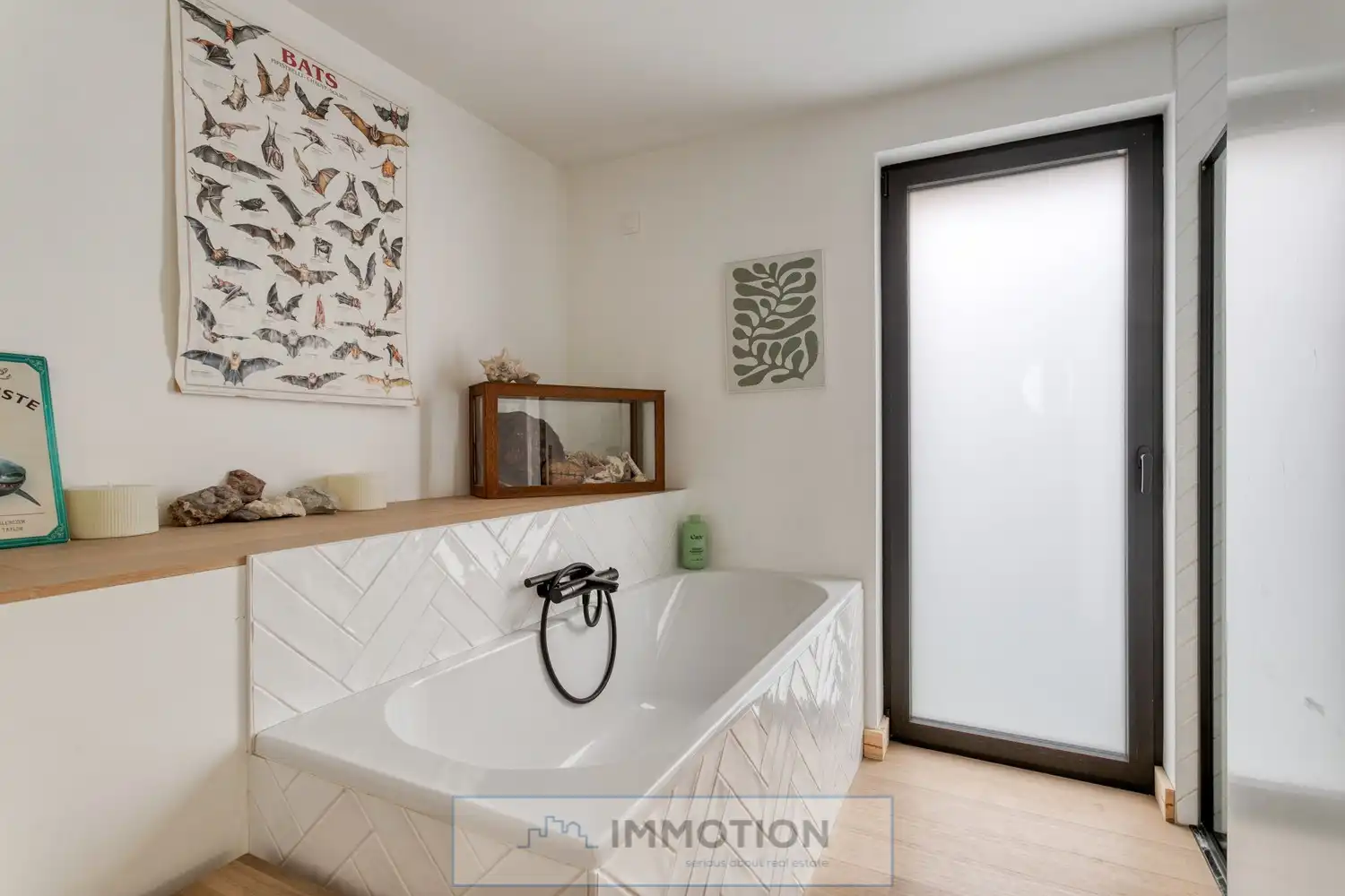 Gezellige en ruime familie woning op rustige ligging te Harelbeke foto 23