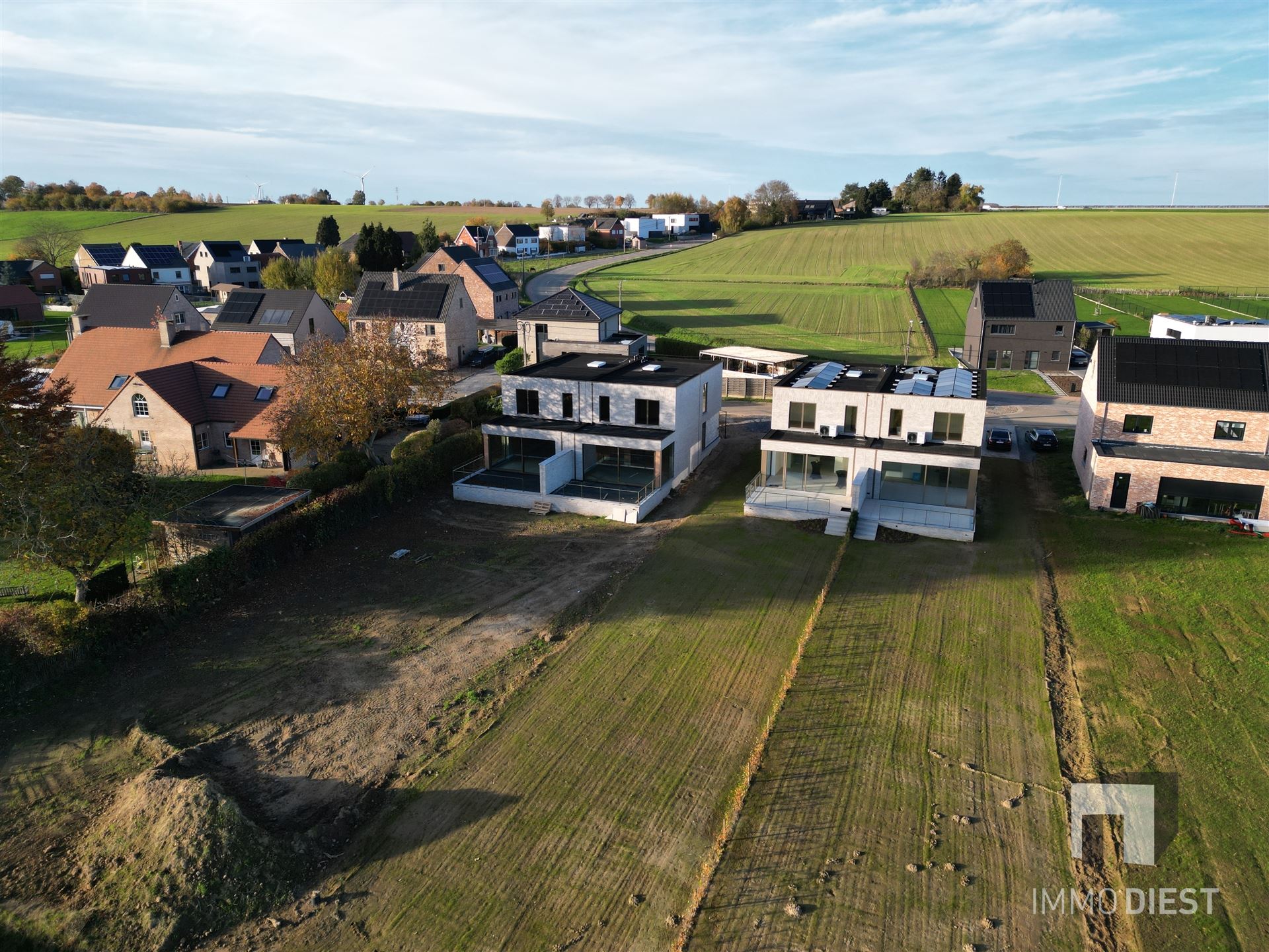 Moderne nieuwbouwwoning met knappe afwerking te Bekkevoort foto 37