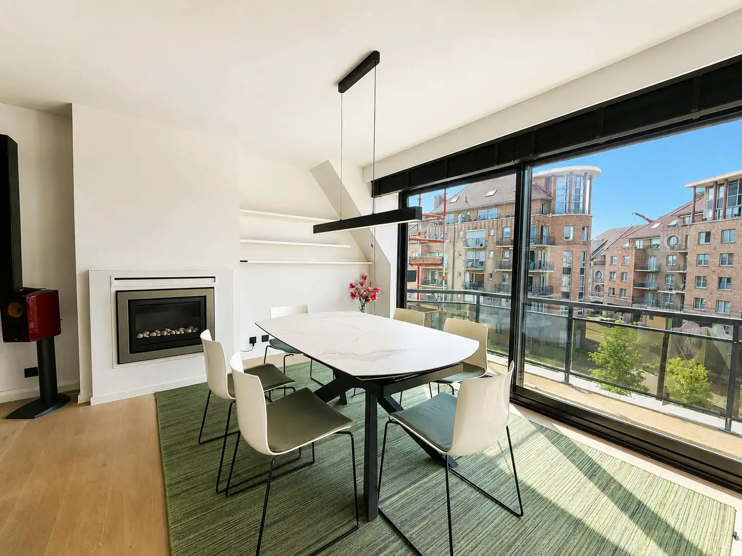 Gemeubeld duplex appartement (118m²) in Koksijde-Bad foto {{pictureIndex}}