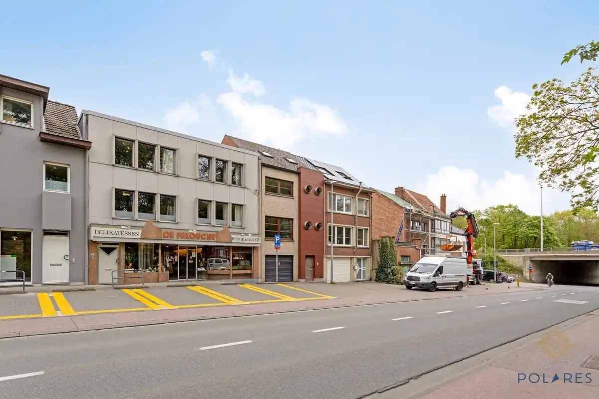 handelspand met ruime woning foto 2