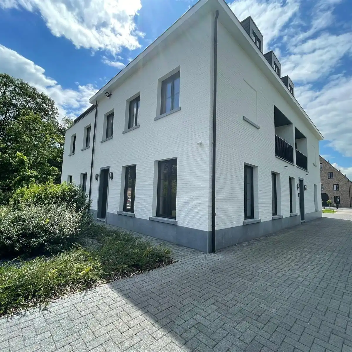 Appartement te huur foto 2