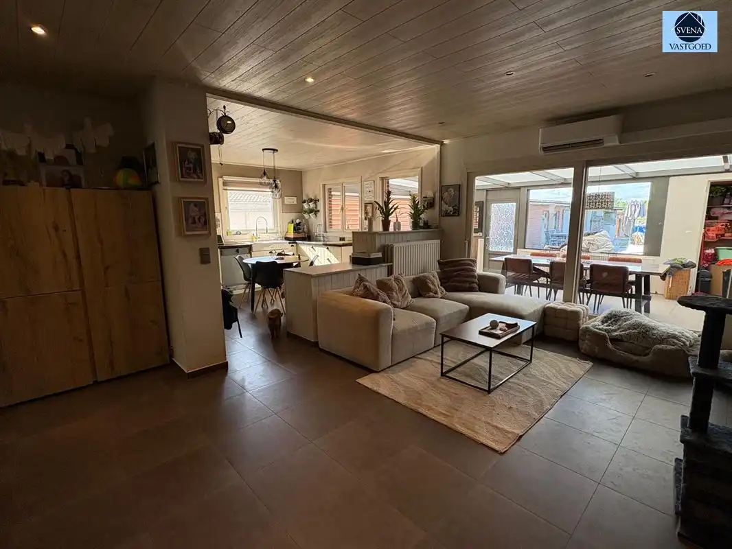 HOB MET 3 KAMERS, TUIN EN GARAGE foto 4