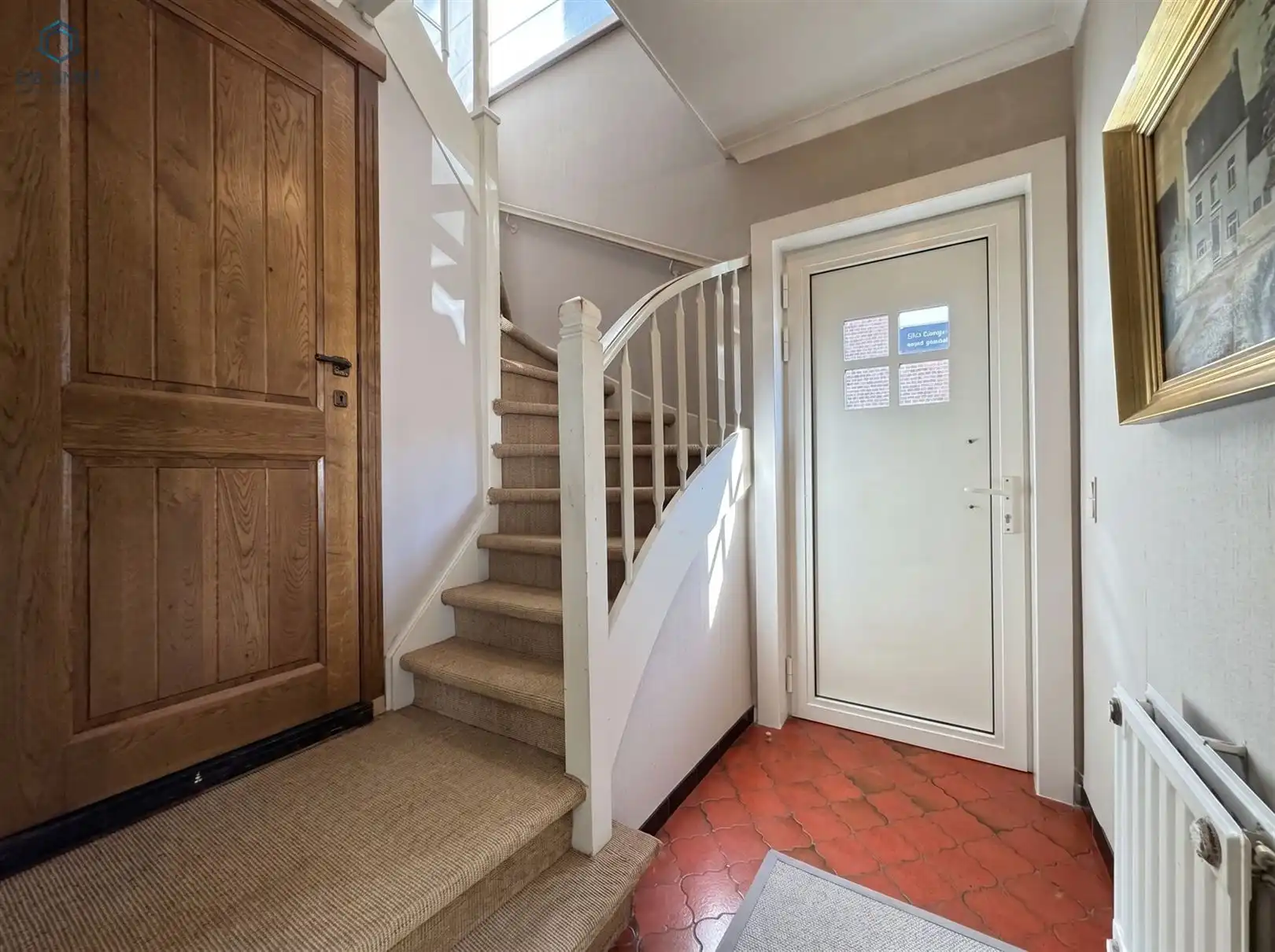 Instapklare woning met garage en tuin foto 11