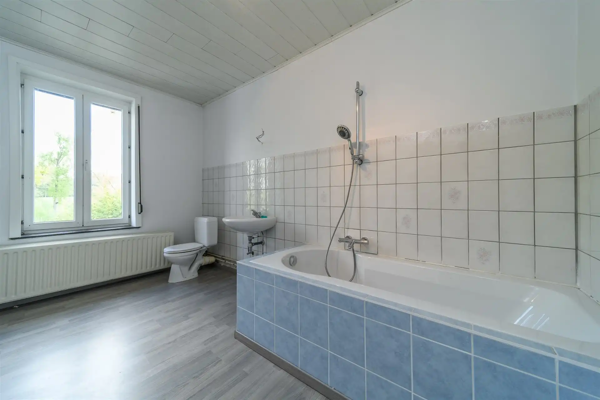 Ruime en instapklare woning met tal van mogelijkheden foto 17