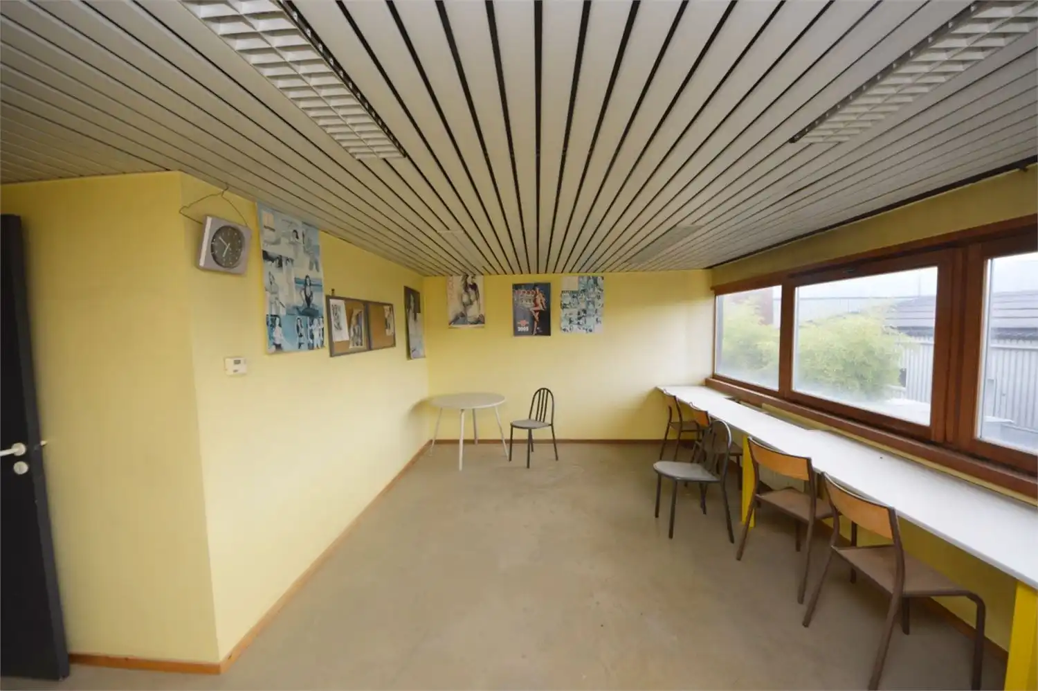 UNIEK BEDRIJFSGEBOUW MET OPTIONELE SHOWROOM INDUSTRIEZONE NOORD II foto 21