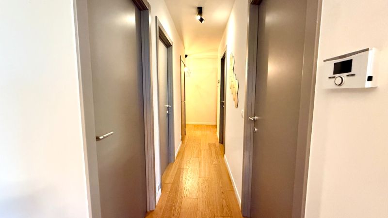 Gelijkvloers appartement met ondergrondse parkeerplaats foto 9