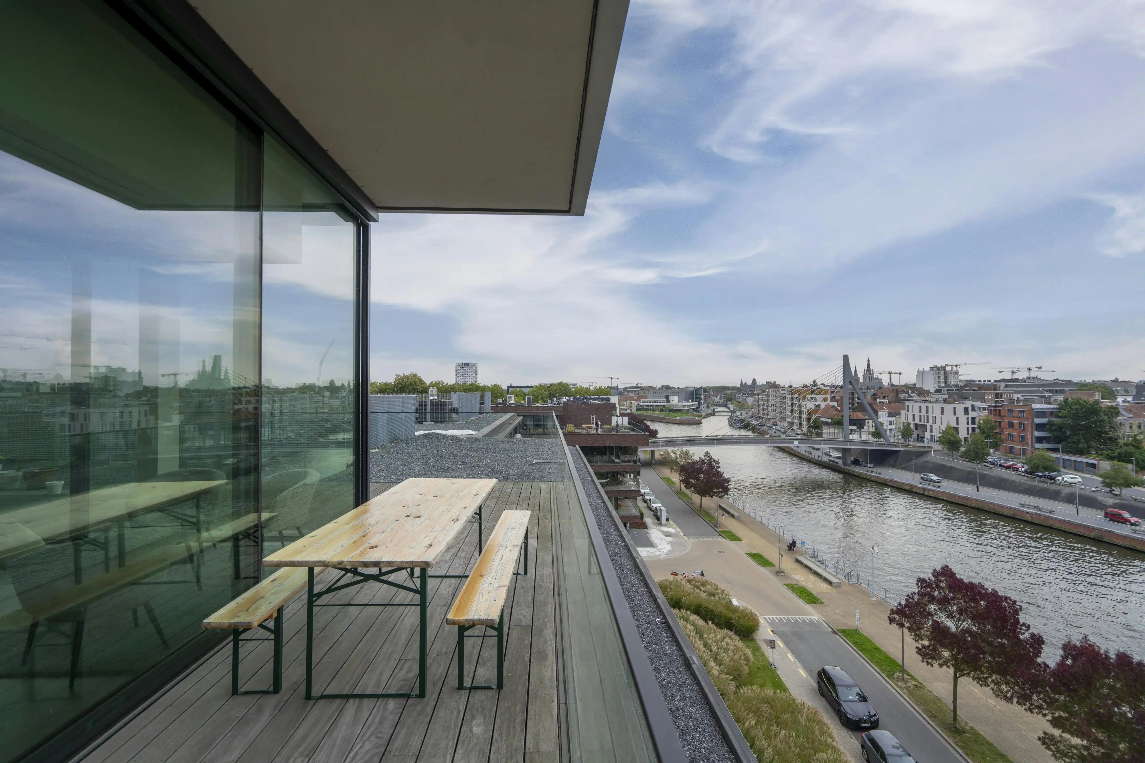Exclusieve penthouse langs de Leie met uniek zicht foto 6