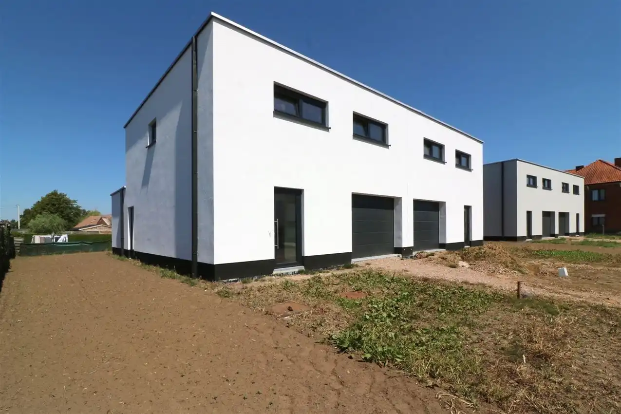 Nieuwbouw driegevelwoning op 3a97ca foto 16