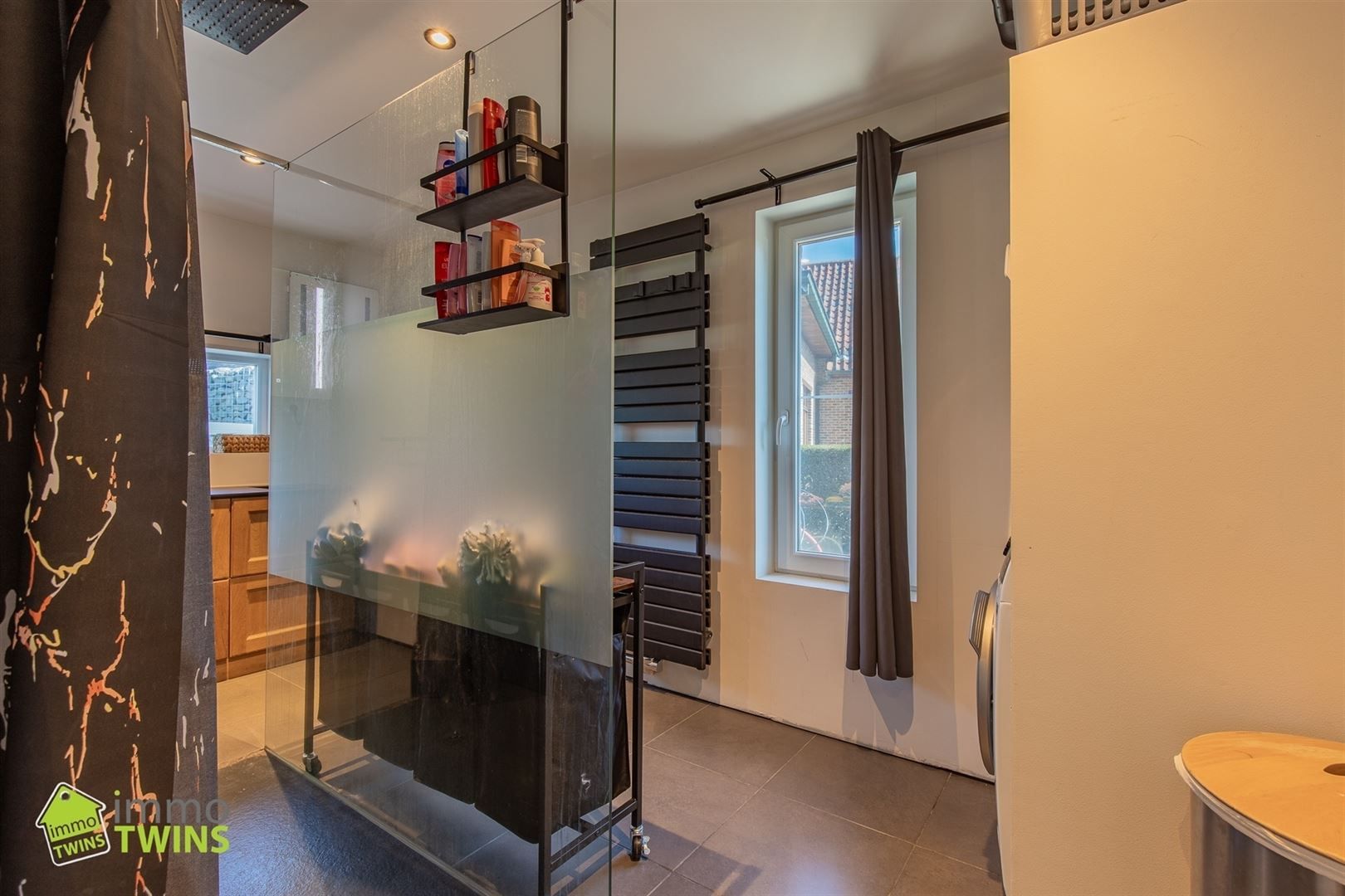 Instapklare, vrijstaande woning met prachtige tuin te Zele foto 18