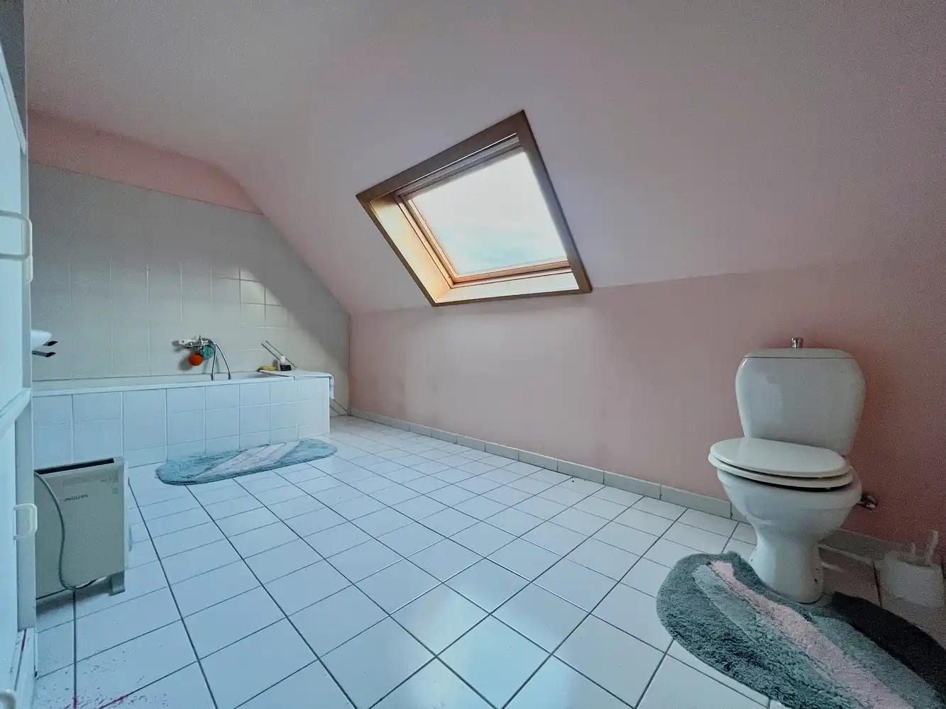 Instapklare gezinswoning met 3 slpks. + zonnige tuin foto 8