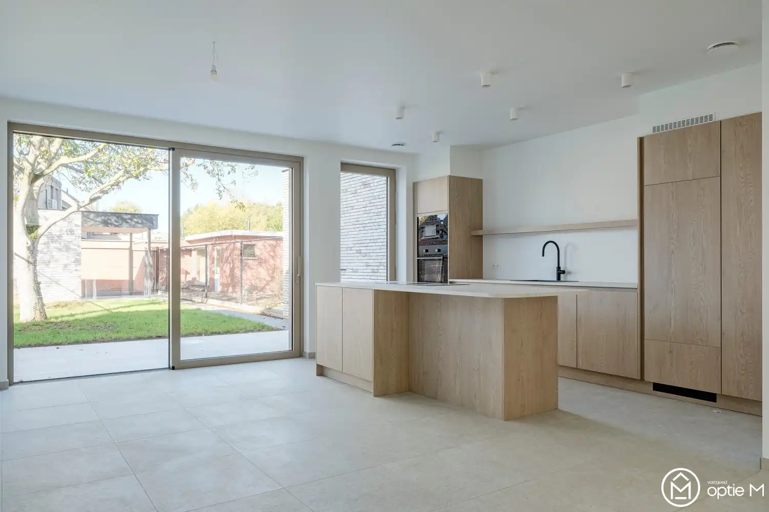 Een prachtige en energiezuinige nieuwbouwwoning op een toplocatie in Hasselt foto 16