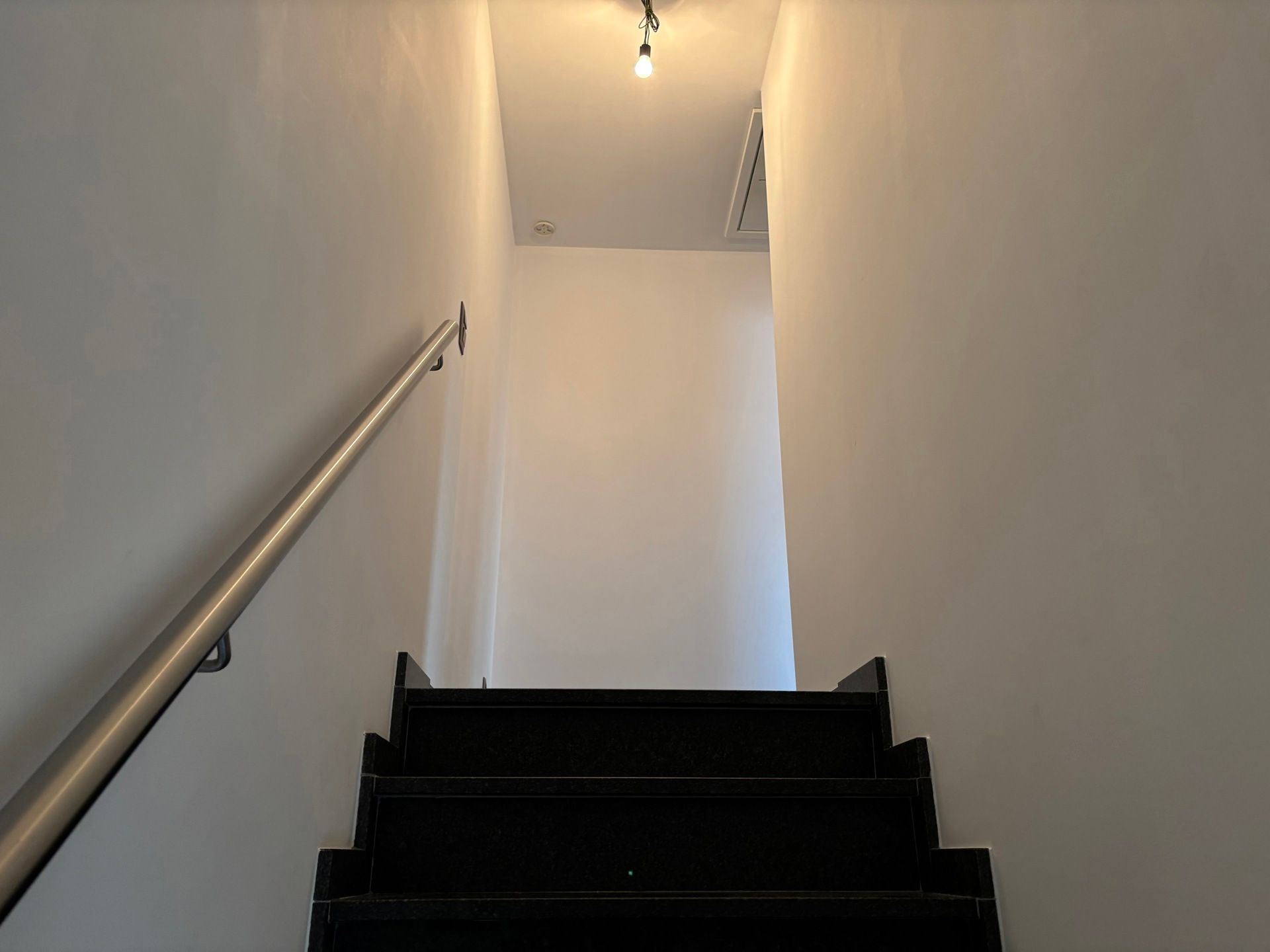 ERONDEGEM - Ruim duplexappartement met terras foto 8