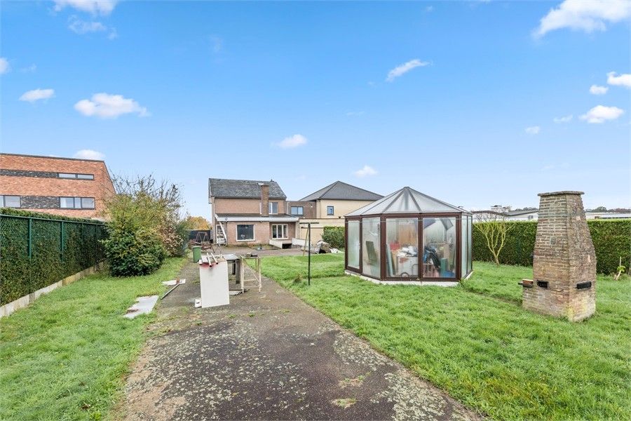 RUIME GEZINSWONING BOORDEVOL POTENTIEEL IN NIEUWERKERKEN foto 28