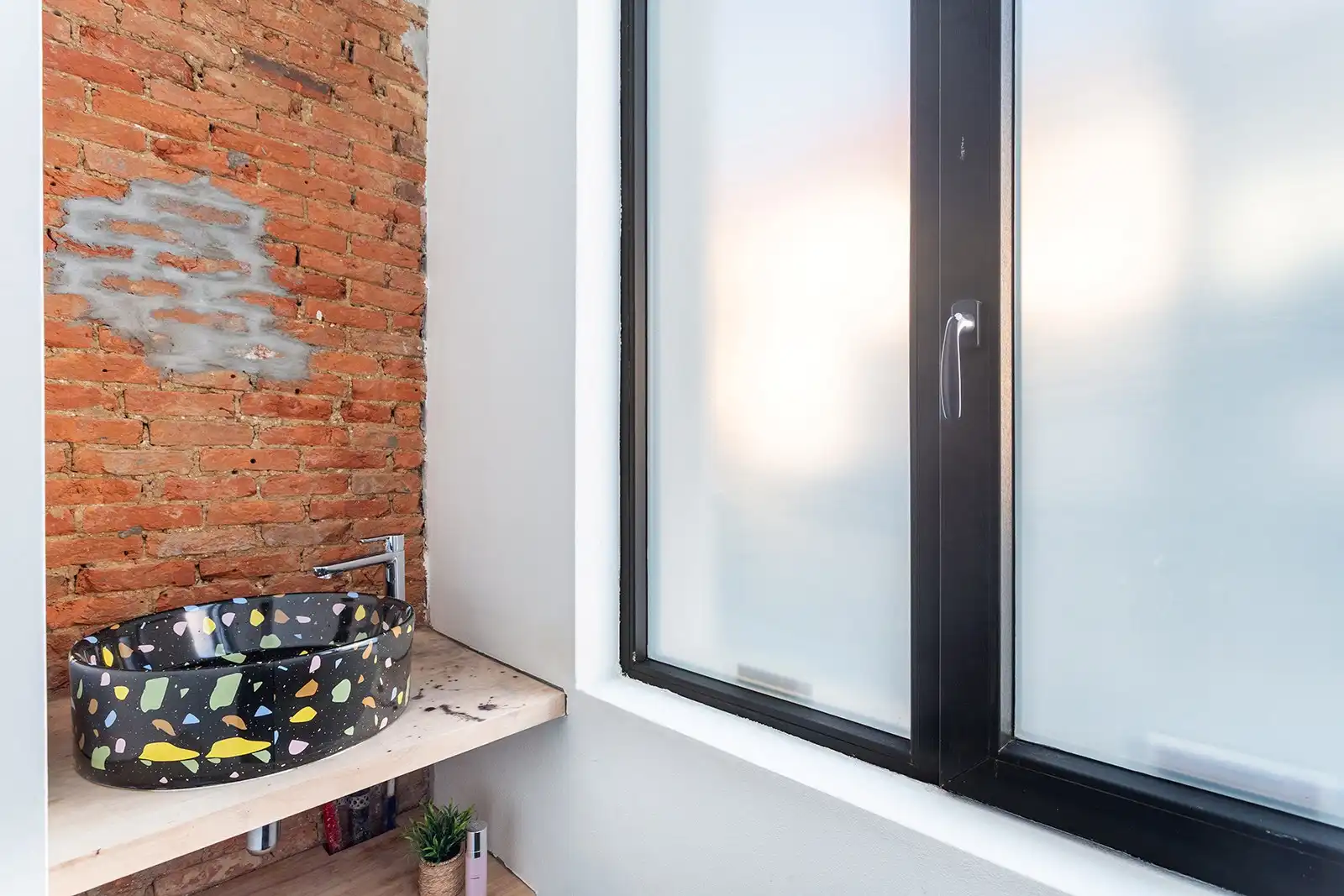 Instapklaar appartement op een zuchtje van Park Spoor Noord foto 17