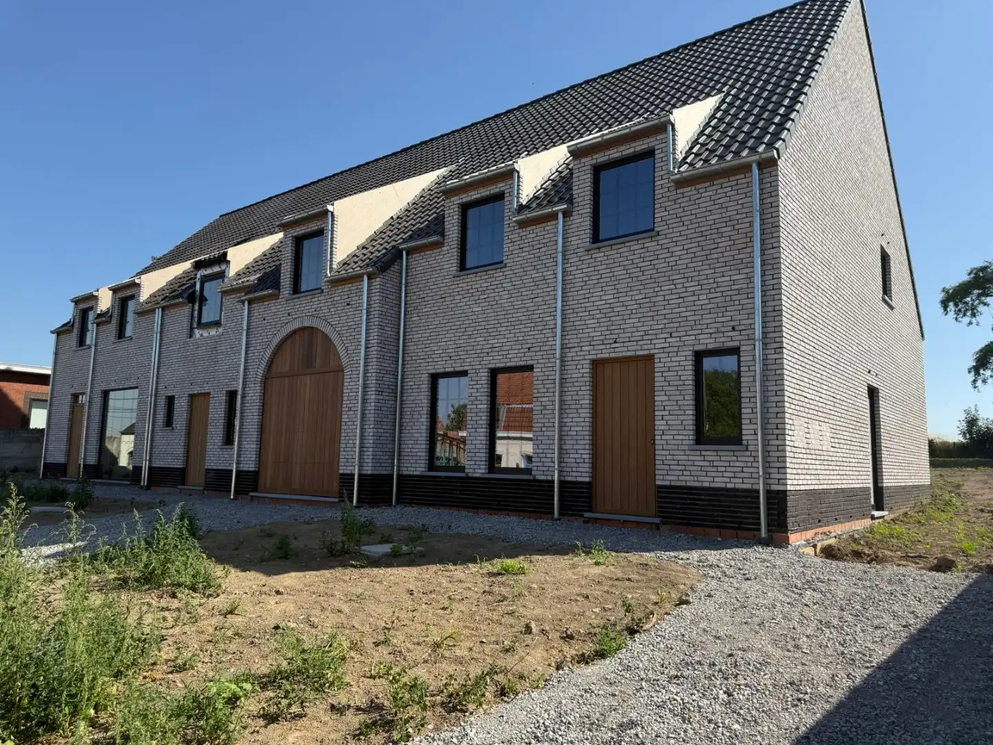 Nieuwbouwwoning met hoogstaande afwerking te Houthulst aan 6%. foto 2