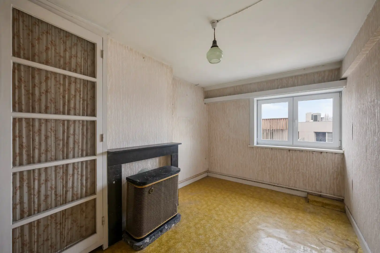 Woning met 7 slaapkamers en tuin met uitweg in Dadizele-centrum foto 17