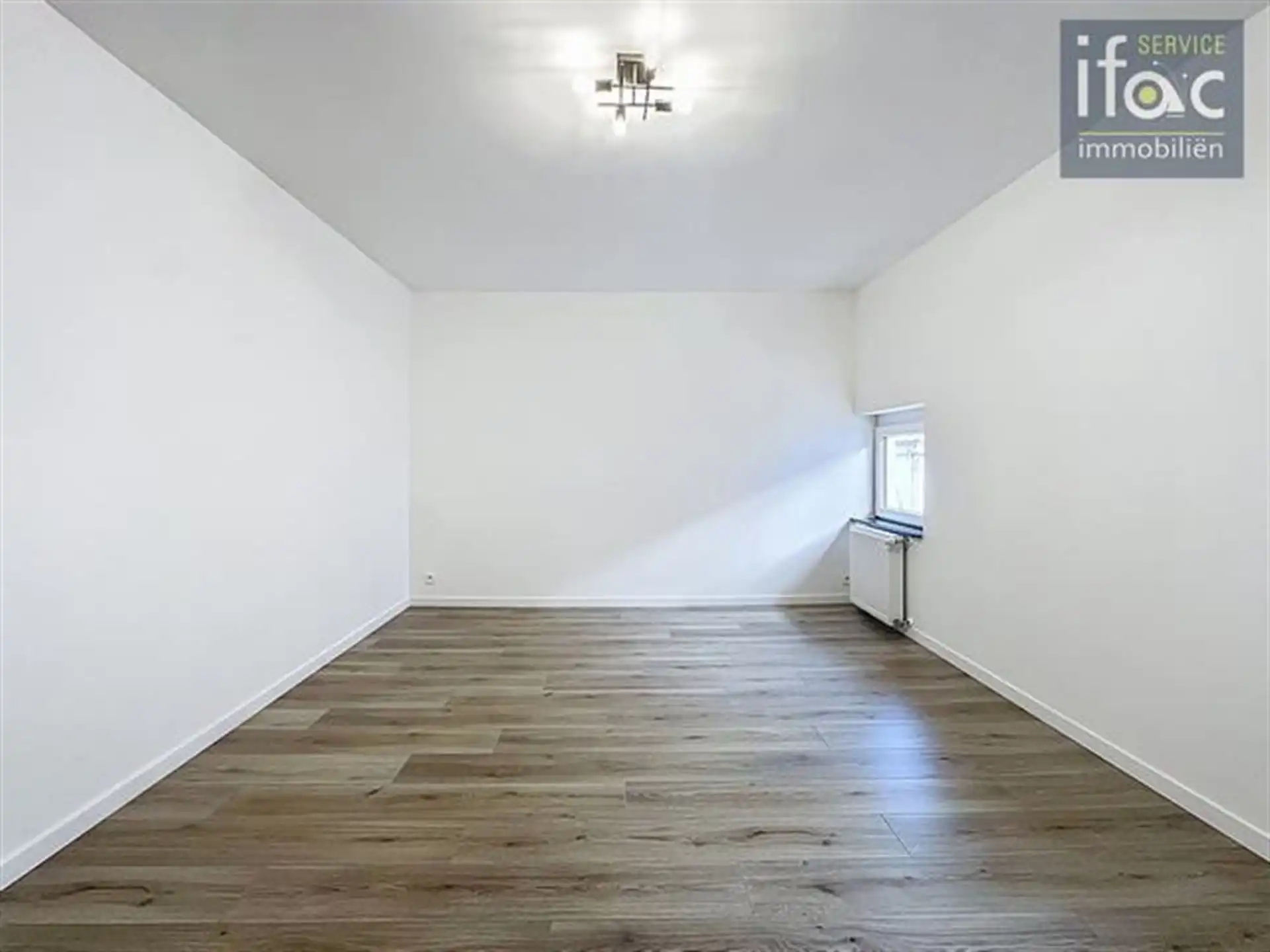 Gerenoveerde rijwoning foto 8