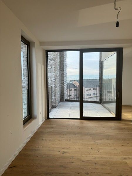Appartement (123 m²) met 3 slaapkamers  en een mooi terras. foto {{pictureIndex}}