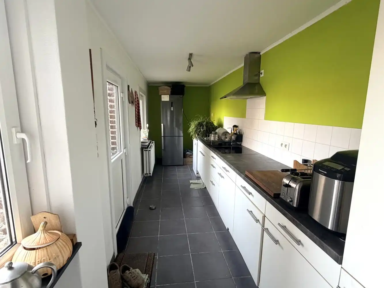 Rustig gelegen, ruime gezinswoning met groot potentieel foto 11