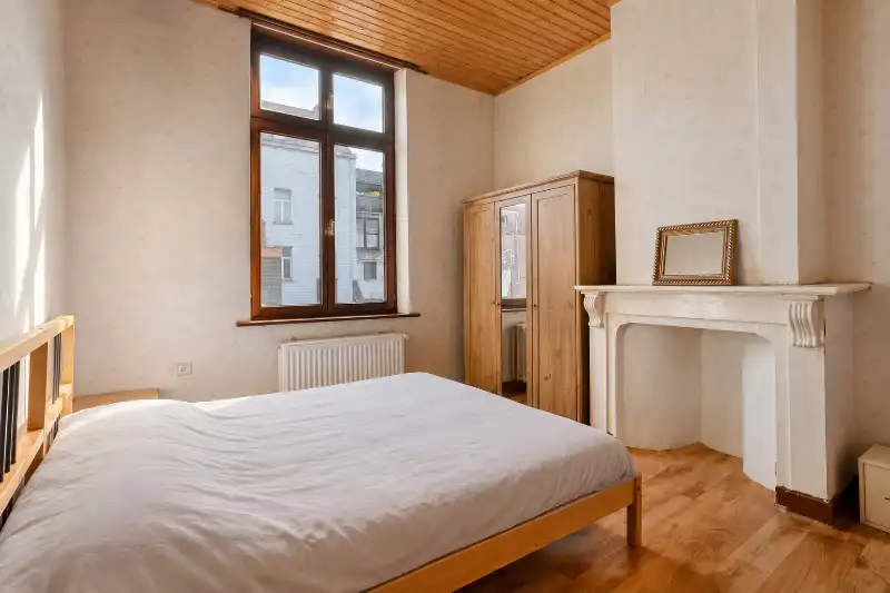 Ruime stadswoning met 4 slaapkamers, terras vlak bij Gent-Dampoort foto 8