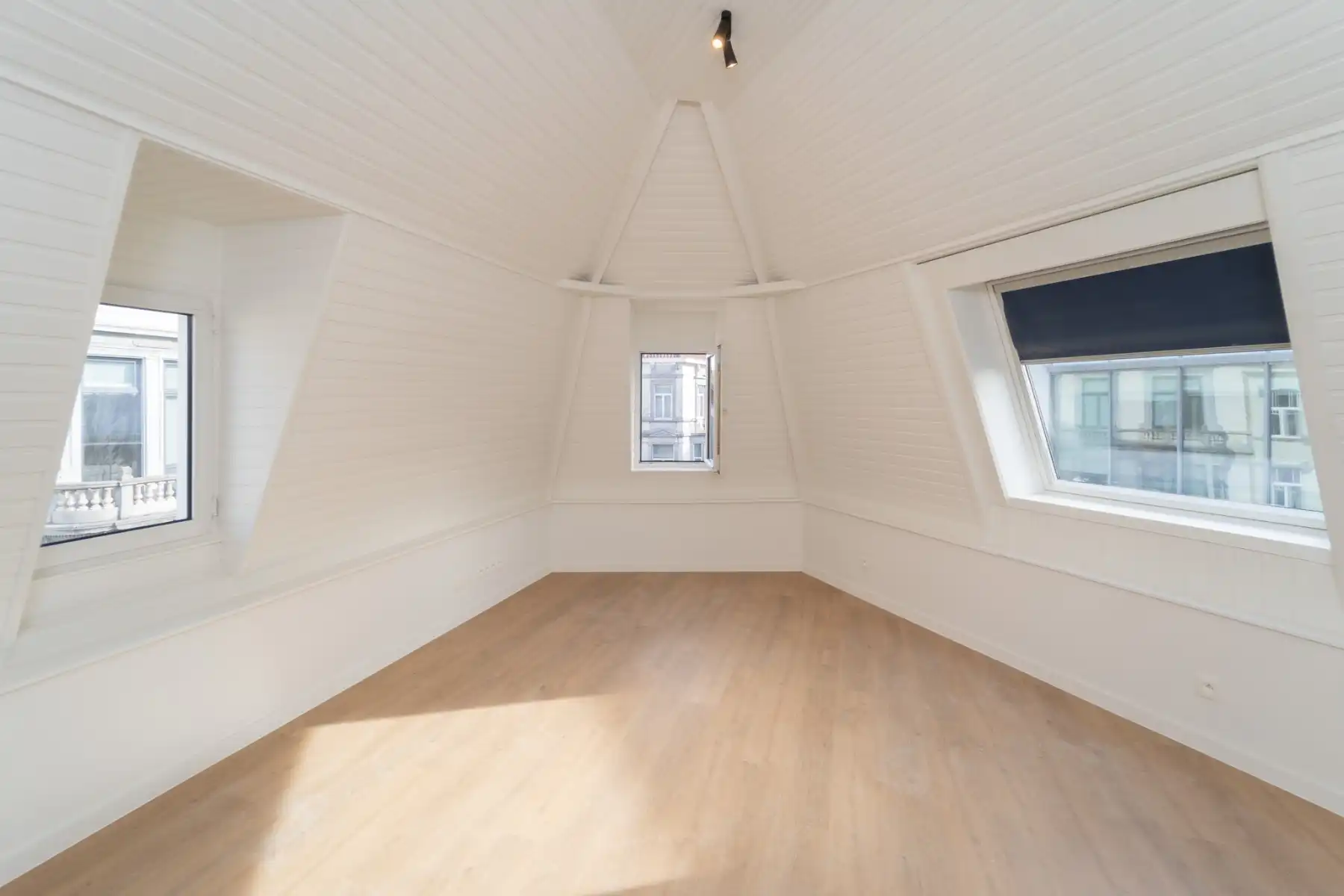 Volledig gerenoveerd appartement in hartje Gent foto 4
