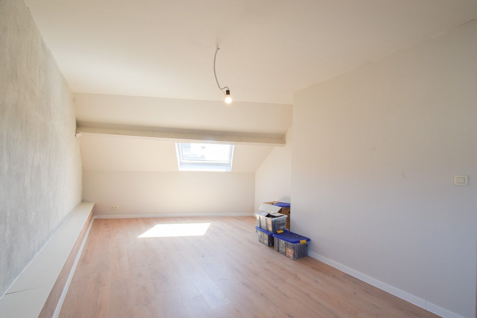 Dakappartement met 4 slaapkamers in het centrum van Gistel foto 10