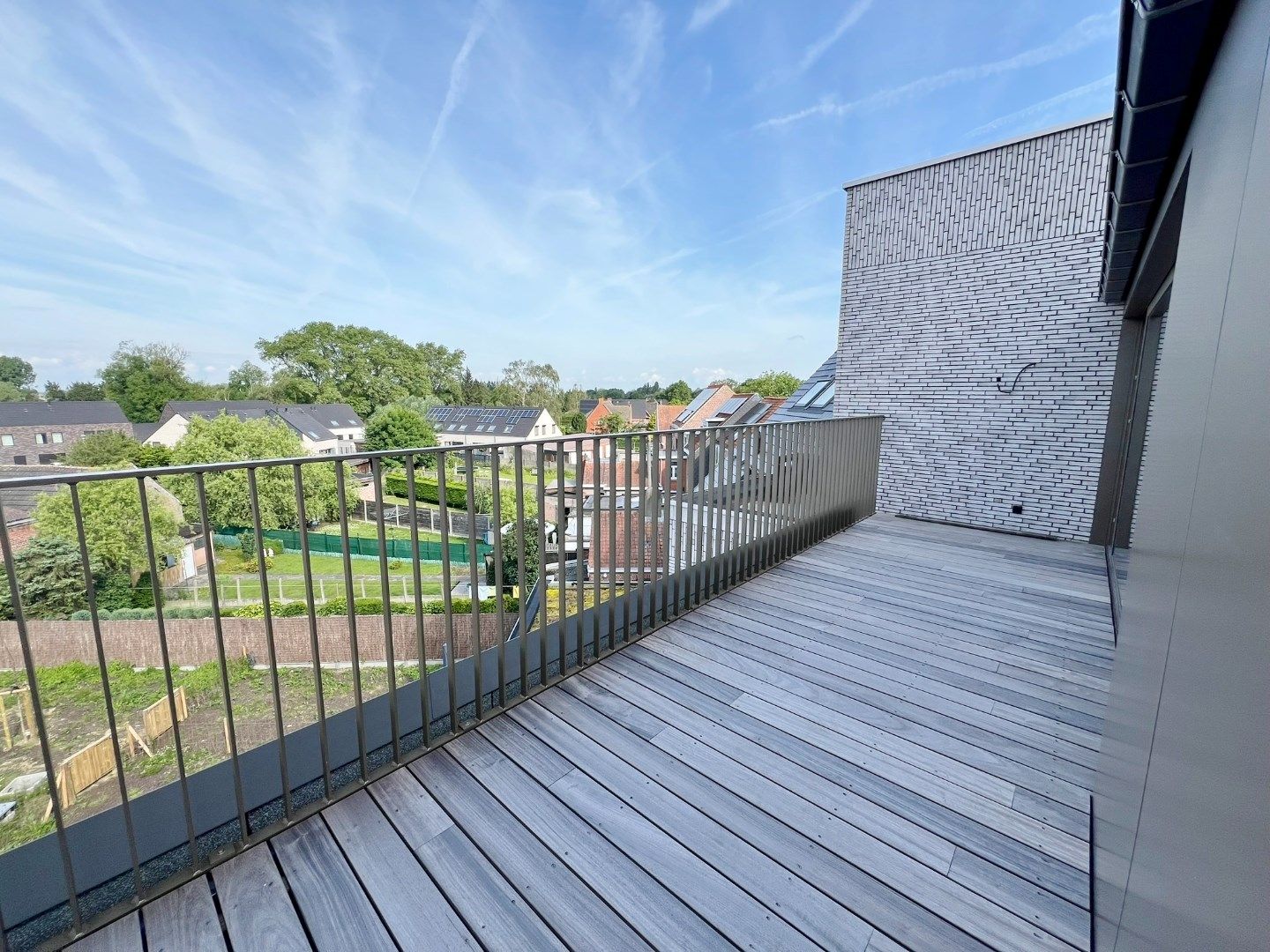 NIEUWBOUW DAKAPPARTEMENT MET 2 SLAAPKAMERS, TERRAS EN STANDPLAATS (111m²) foto 4