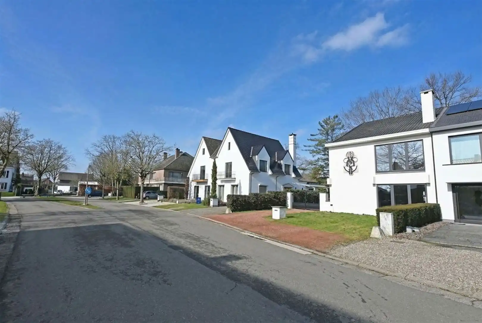 Gerenoveerde halfopen bebouwing op Berkenveld foto 17