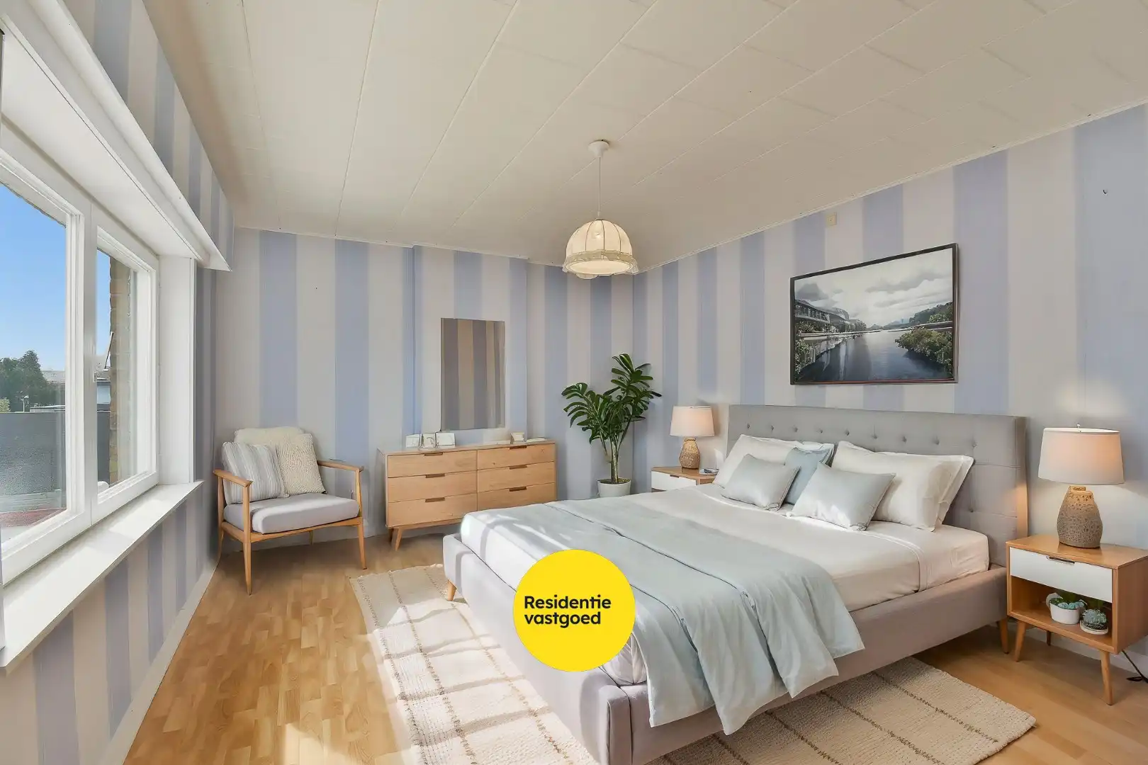 Te renoveren gezinswoning met drie slaapkamers en zongerichte tuin foto 8