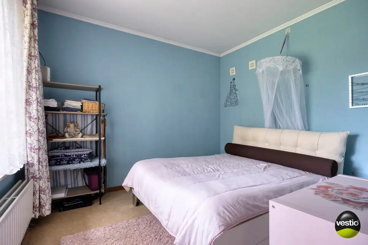 GELIJKVLOERSE WONING MET 3 SLK op 17A89CA NABIJ CENTRUM BILZEN. foto 19