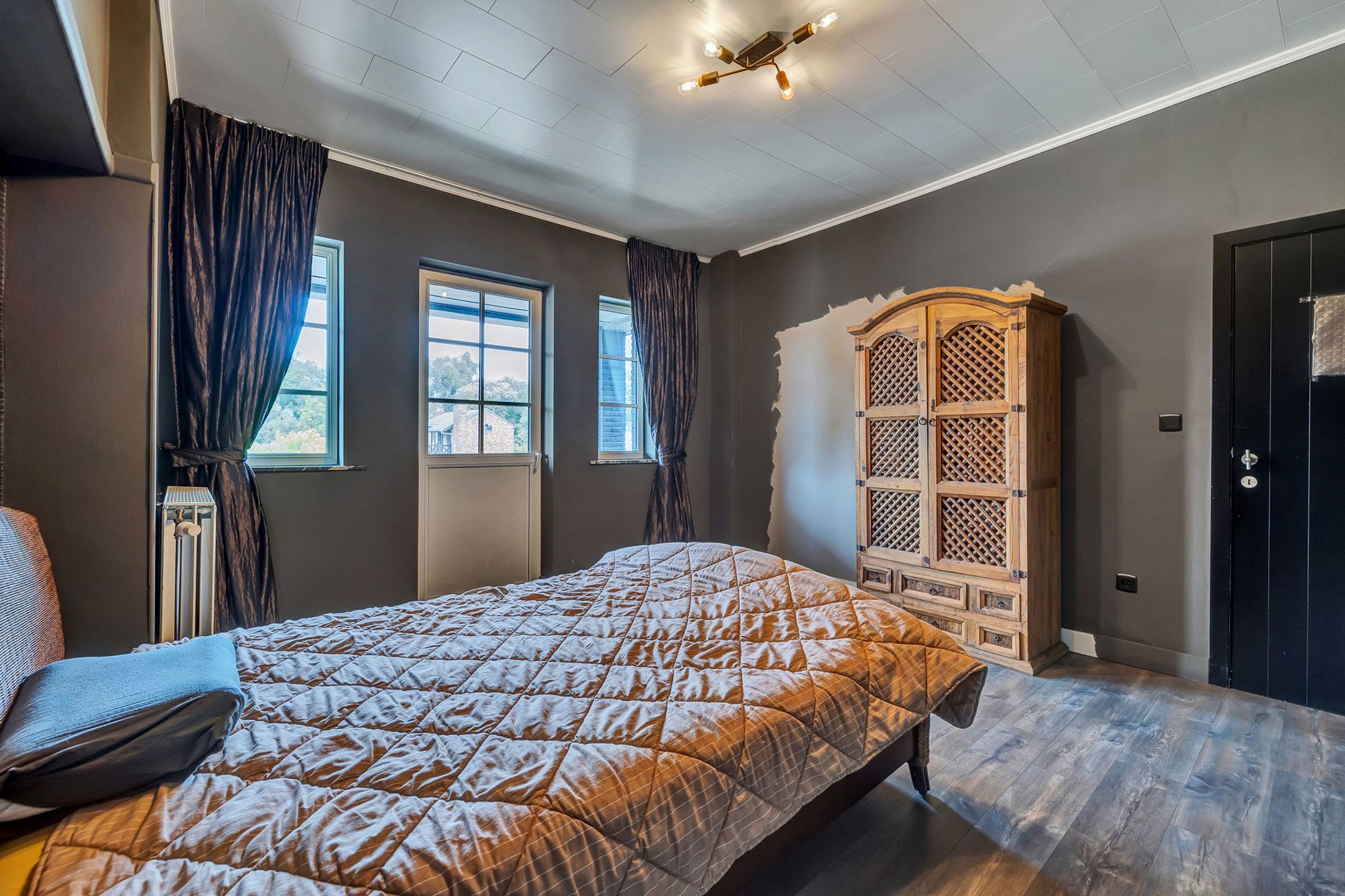 Authentieke woning met handelszaak op toplocatie foto 19